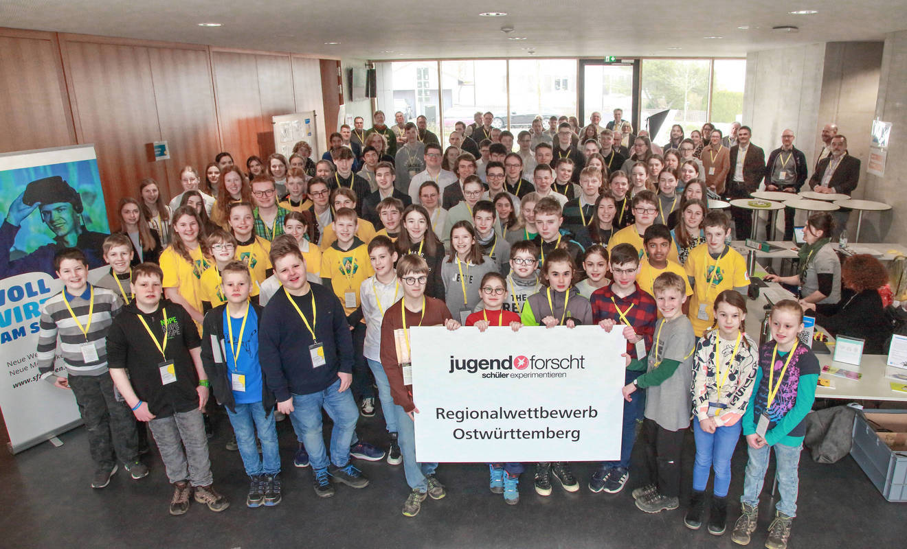 Jungforschende präsentierten bei der 58. Wettbewerbsrunde von Jugend forscht ihre Projekte